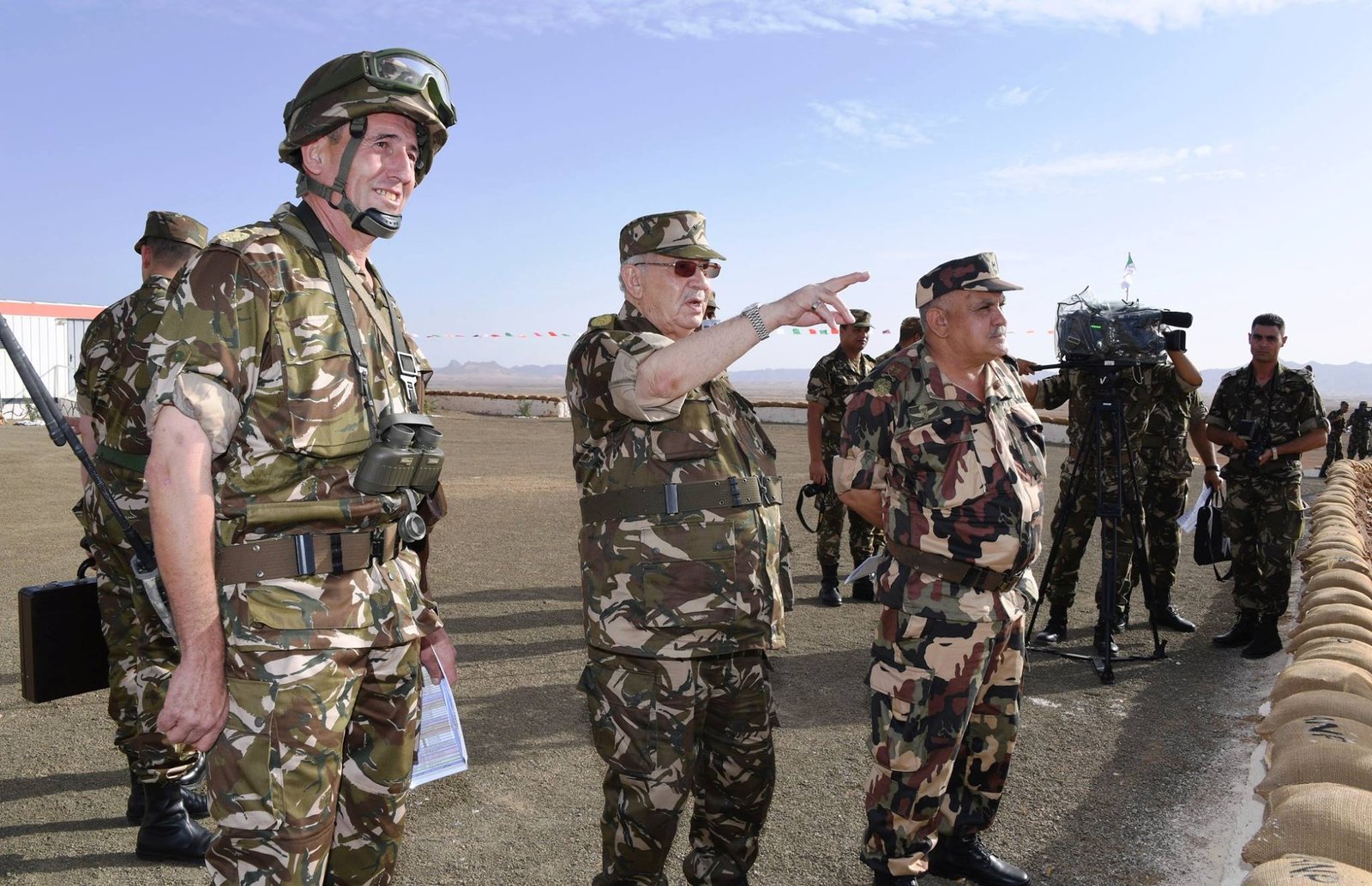 Manoeuvres-Algerie-Gaid-Salah