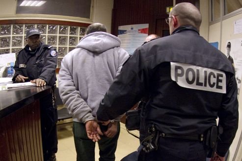 arrestation sans papier