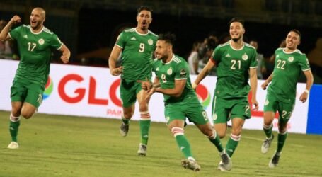 الخضر يجتازون عقبة السنغال ويؤكدون طموحاتهم