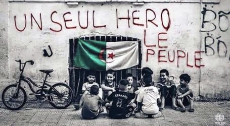 دعوة الى انشاء مدرسة وطنية عليا للتاريخ